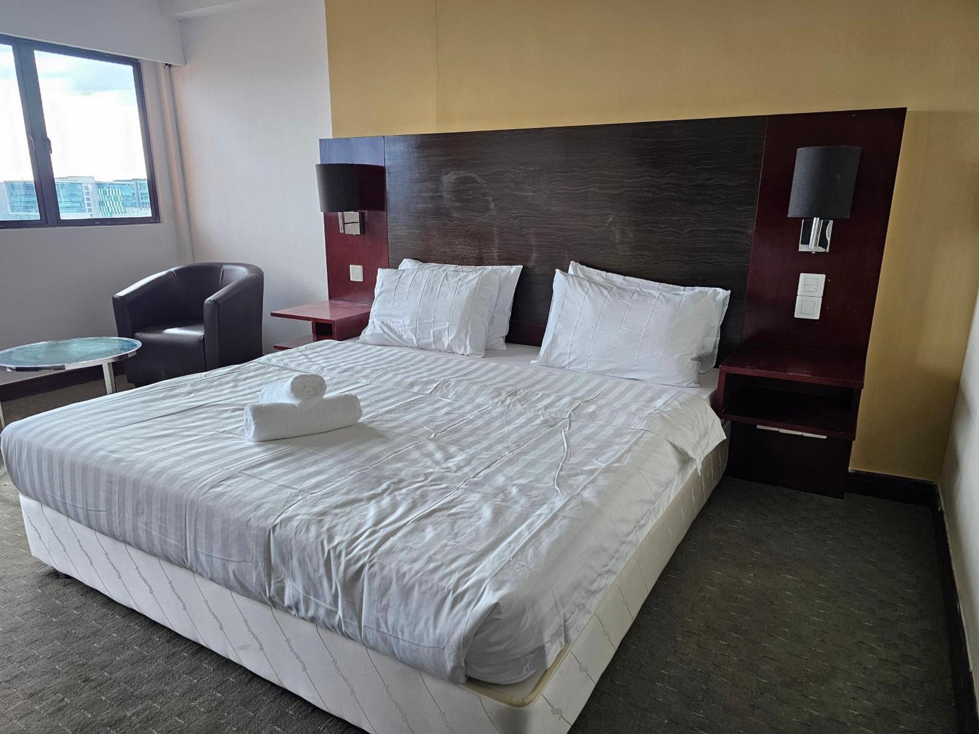 Kota Kinabalu City Ensuite At Scsp Ming Garden Luaran gambar